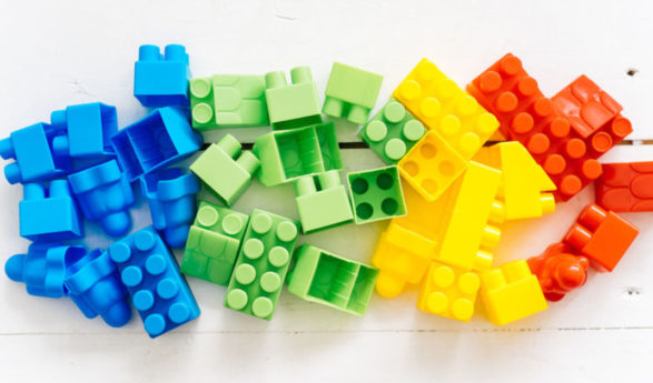 Junior Makers: Casting Candy LEGOS